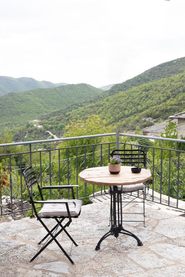 Zelinia Hotel Vitsa Ngoại thất bức ảnh